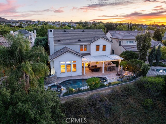 Detail Gallery Image 8 of 74 For 26858 Pine Hollow Ct, Valencia,  CA 91381 - 5 Beds | 4 Baths