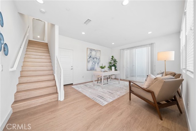 Detail Gallery Image 3 of 49 For 11016 Getaway Dr, Rancho Cucamonga,  CA 91730 - 3 Beds | 2/1 Baths