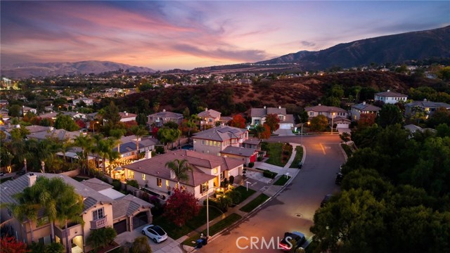 Detail Gallery Image 17 of 54 For 4175 Quaker Ridge Dr, Corona,  CA 92883 - 4 Beds | 3 Baths