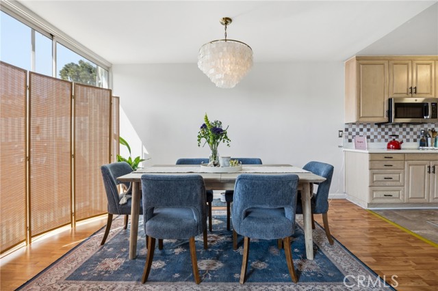 2 Bed Home for Sale in Sherman Oaks, California