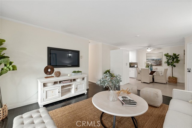 1108 Camino Real, Redondo Beach, California 90277, 2 Bedrooms Bedrooms, ,1 BathroomBathrooms,Residential,Sold,Camino Real,SB21221645