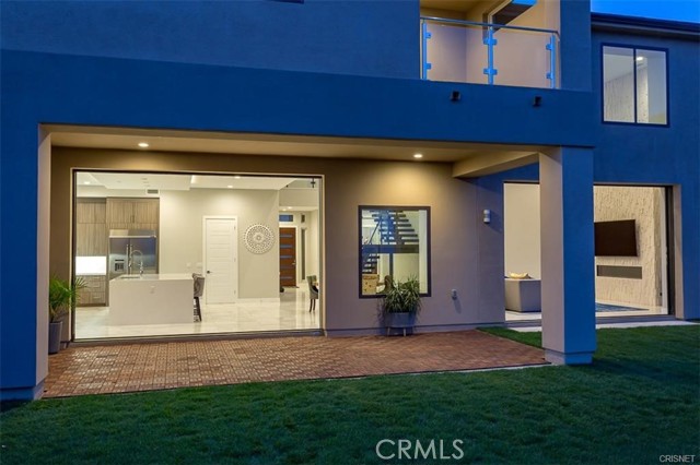 11527 N Darcy, Porter Ranch CA: https://media.crmls.org/medias/cf5ed18e-d741-4238-a829-a9e877967163.jpg