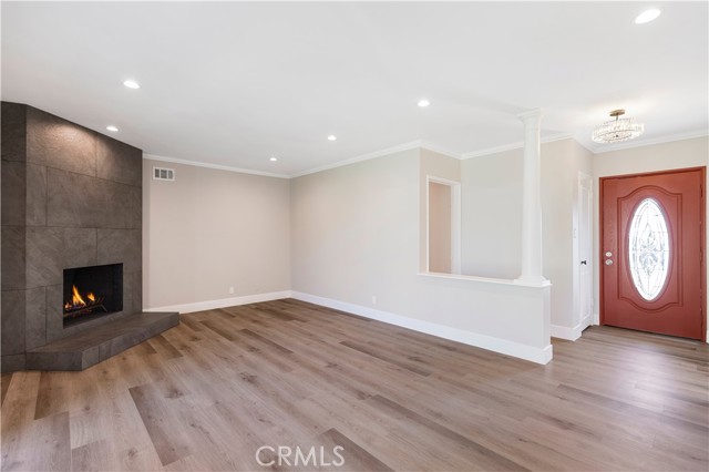 Detail Gallery Image 4 of 16 For 7733 Mason, Winnetka,  CA 91306 - 3 Beds | 2 Baths