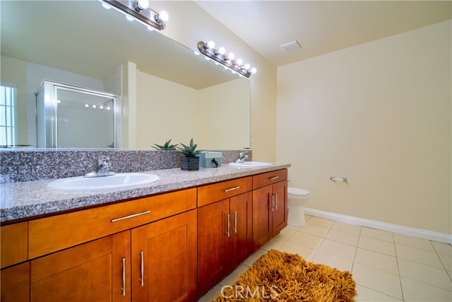 606 W Grand Avenue, Pomona CA: https://media.crmls.org/medias/cf5f4e5f-bf60-4861-8ff6-4ba9bae286d5.jpg
