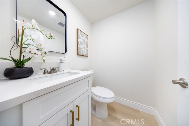 737 Lewis Street, Pomona CA: https://media.crmls.org/medias/cf5ff9f6-6188-4150-a69c-83327ffbda65.jpg