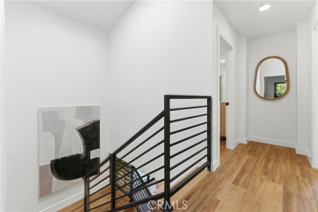 Detail Gallery Image 10 of 14 For 4817 Macafee Rd, Torrance,  CA 90505 - 4 Beds | 4 Baths