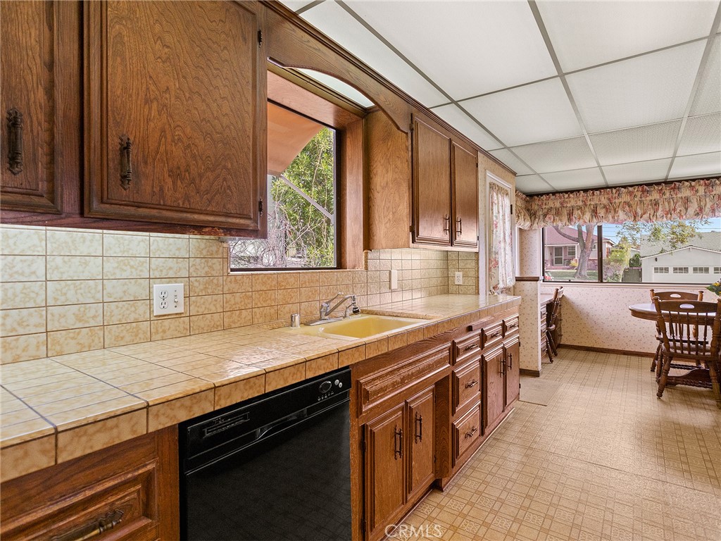 3309 Wedgewood Lane Burbank img 33