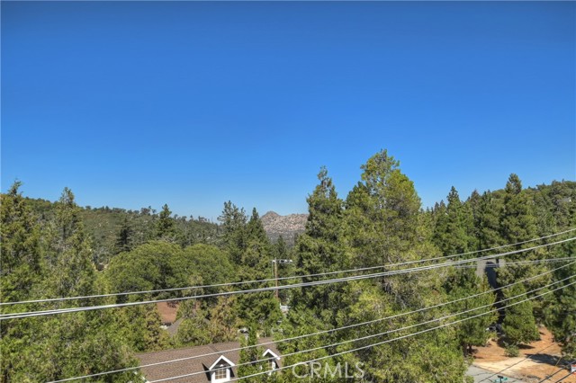 Detail Gallery Image 38 of 65 For 825 Grass Valley Rd, Lake Arrowhead,  CA 92352 - 5 Beds | 5/1 Baths