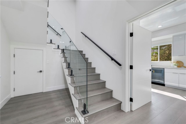 Detail Gallery Image 32 of 46 For 1626 Winona Bld, Los Angeles,  CA 90027 - 5 Beds | 5 Baths