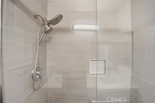 Detail Gallery Image 10 of 57 For 2011 W Katella, Anaheim,  CA 92804 - 2 Beds | 2 Baths