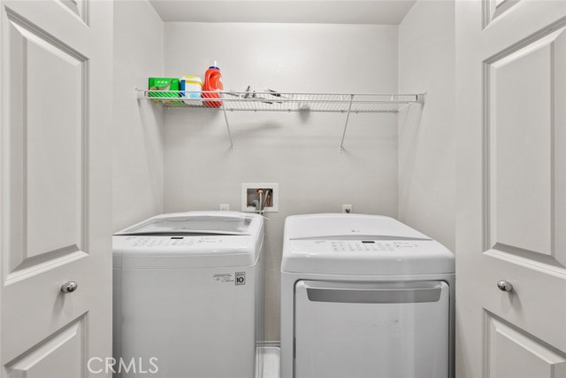 Detail Gallery Image 20 of 40 For 7214 N Chestnut, Van Nuys,  CA 91405 - 2 Beds | 3 Baths