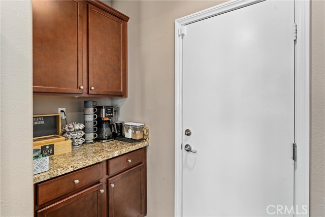 Detail Gallery Image 22 of 41 For 6523 Crescendo Ct, Corona,  CA 92880 - 3 Beds | 2/1 Baths