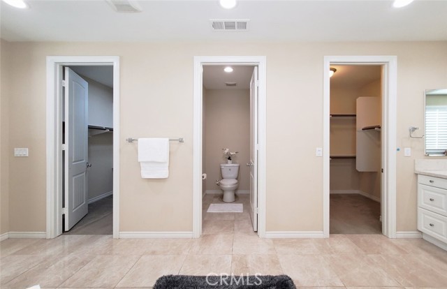 Detail Gallery Image 44 of 56 For 9936 Pear Dr, Westminster,  CA 92683 - 5 Beds | 4/1 Baths