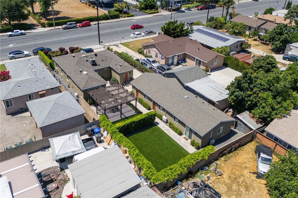 MLS #OC25147950 img 5