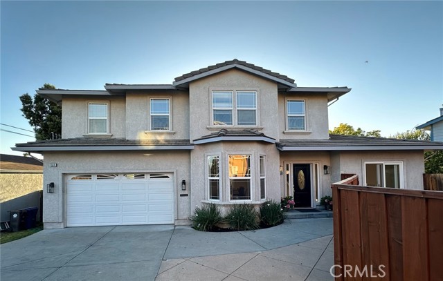 Detail Gallery Image 1 of 1 For 4514 Heyer Ave, Castro Valley,  CA 94546 - 4 Beds | 2/1 Baths