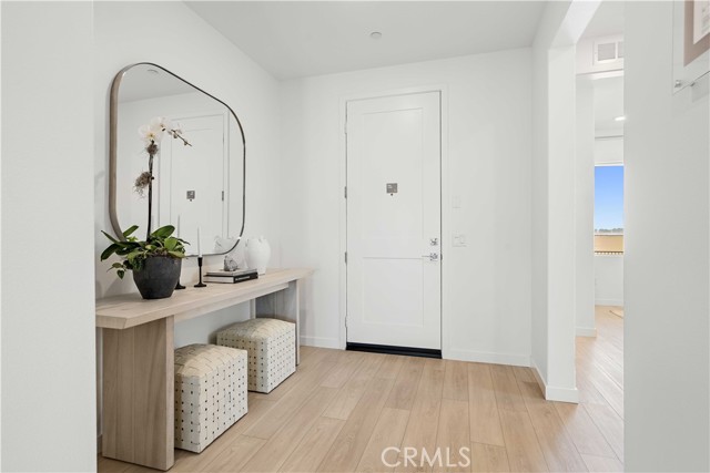42960 Coronet Drive, Lancaster CA: https://media.crmls.org/medias/cf6576fa-9061-4875-830a-fe4b1798e82e.jpg