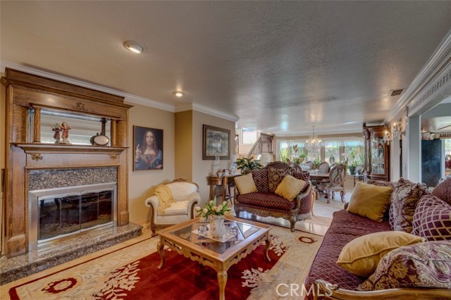 Detail Gallery Image 14 of 28 For 730 E Sunset Ave, Santa Maria,  CA 93454 - 4 Beds | 2/1 Baths