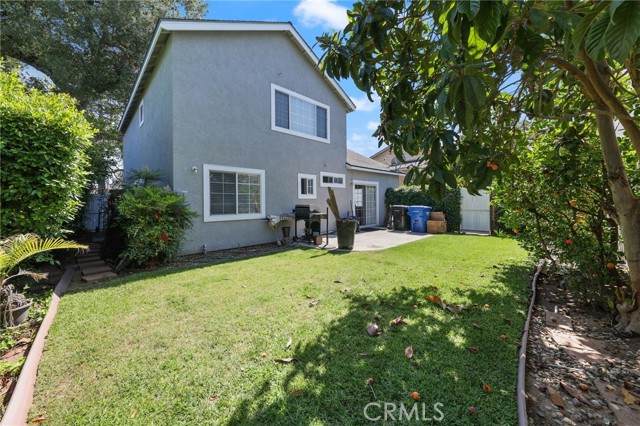 251 E Center Street, Covina CA: https://media.crmls.org/medias/cf6619dc-b08a-4e6f-82c0-a7af99a7c80b.jpg