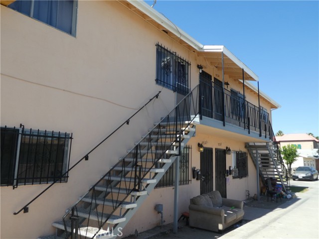 5720 Live Oak Street #5, Bell, CA, 90201 5720 Live Oak Street #5, Bell, CA, 90201