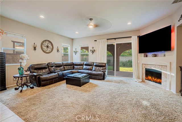 Detail Gallery Image 7 of 75 For 29373 via Milagro, Valencia,  CA 91354 - 4 Beds | 2/1 Baths