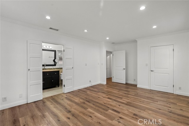 Detail Gallery Image 14 of 33 For 5752 Calhoun Ave, Sherman Oaks,  CA 91401 - 3 Beds | 2 Baths