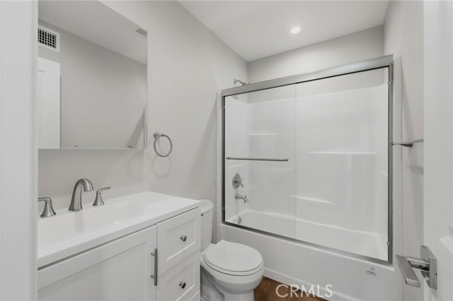 9201 Wakefield Avenue, 3 photo 21