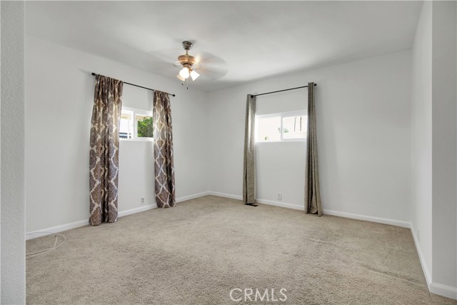 1180 Camino Del Rancho, Hemet CA: https://media.crmls.org/medias/cf6a9117-d86d-48ed-b6ec-7a425f244efa.jpg