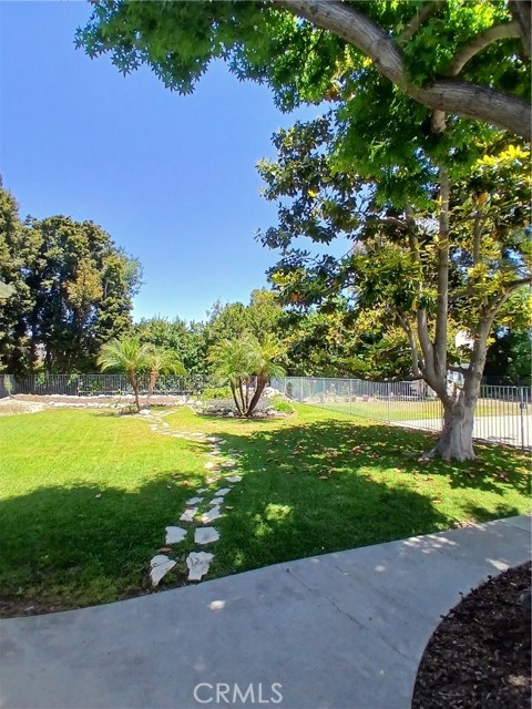 Detail Gallery Image 8 of 42 For 8184 Cielo Vista Dr, Whittier,  CA 90605 - 5 Beds | 3 Baths