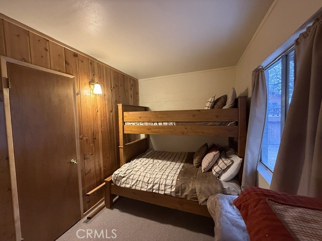 https://media.crmls.org/medias/cf6b81d7-b6ec-4dd2-8856-1ab75de1b672.jpg?preset=X-Large