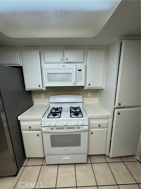 Detail Gallery Image 26 of 50 For 1160 Garnet, Palmdale,  CA 93550 - 4 Beds | 3 Baths