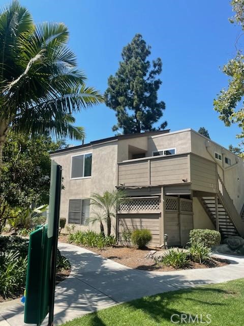 1340 Cabrillo Park Drive, Santa Ana CA: https://media.crmls.org/medias/cf6ced26-2810-4476-8698-269d4318c466.jpg