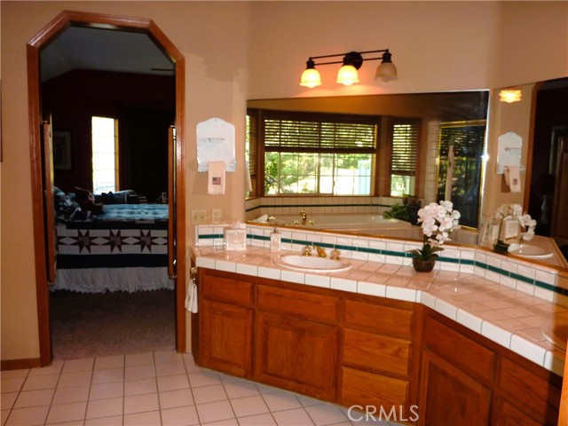 Detail Gallery Image 44 of 66 For 24286 Montreaux Drive, Crestline,  CA 92325 - 4 Beds | 2/1 Baths