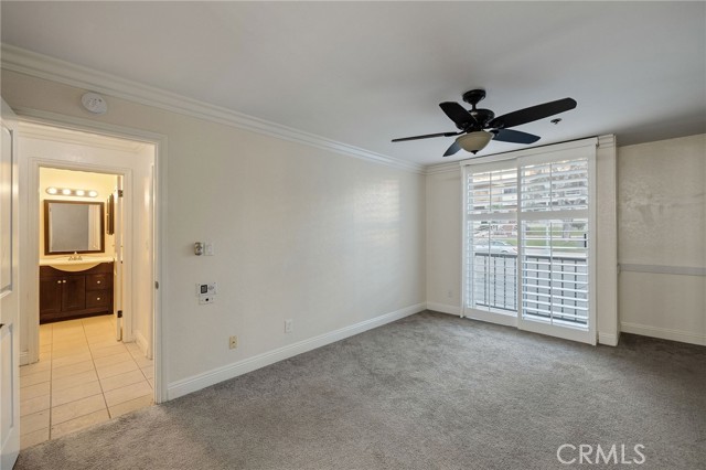 Detail Gallery Image 40 of 44 For 555 Esplanade #320,  Redondo Beach,  CA 90277 - 2 Beds | 2 Baths