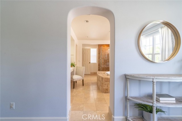 door to ensuite bathroom