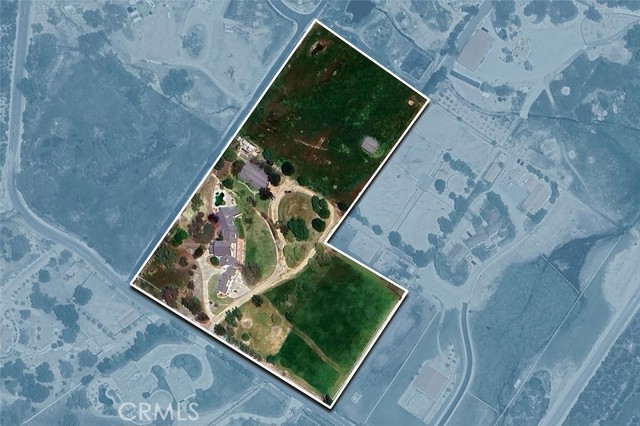 42580 Avenida Escala, Murrieta CA: https://media.crmls.org/medias/cf6fad56-87d4-4cec-9f64-5ddde7e1bf65.jpg