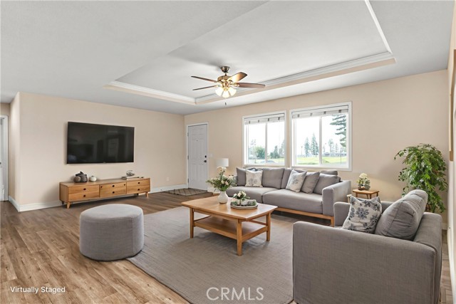 Detail Gallery Image 4 of 47 For 8606 Skyway, Paradise,  CA 95969 - 3 Beds | 2 Baths