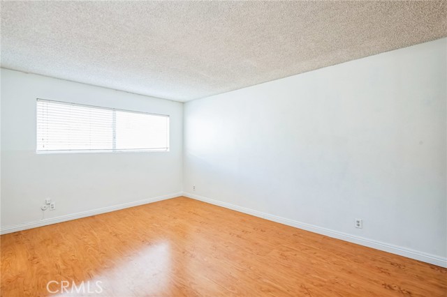 Detail Gallery Image 12 of 30 For 617 E Angeleno Ave #305,  Burbank,  CA 91501 - 2 Beds | 2 Baths