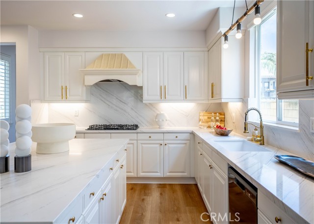 8034 E Portico, Orange CA: https://media.crmls.org/medias/cf70de99-b887-45de-aa48-2de46a695cc2.jpg