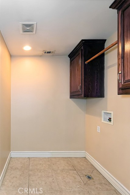 Detail Gallery Image 32 of 45 For 13030 Caspian, Victorville,  CA 92395 - 4 Beds | 3 Baths