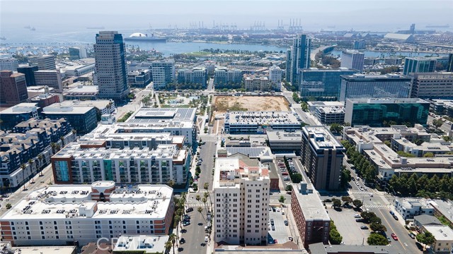 315 W 3rd Street, Long Beach CA: https://media.crmls.org/medias/cf70f13e-3014-4bd7-b8ae-d46e1e75cf1e.jpg