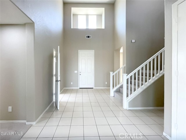 Detail Gallery Image 5 of 46 For 6727 Miramar, Palmdale,  CA 93551 - 5 Beds | 2/1 Baths