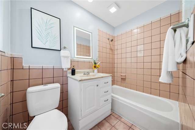 Detail Gallery Image 28 of 51 For 11433 Elmcrest, El Monte,  CA 91732 - 4 Beds | 4 Baths