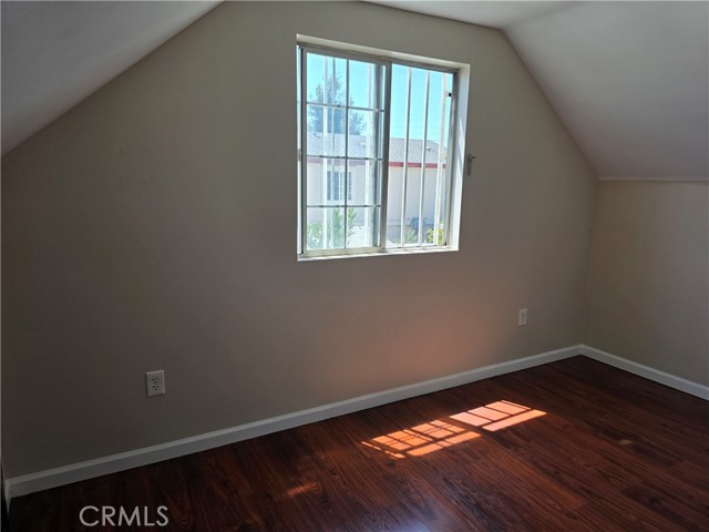 123 E Gage Avenue, Los Angeles CA: https://media.crmls.org/medias/cf7409d6-704f-458f-bb67-eb97c3b99b53.jpg