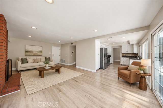 16602 Woodmont photo 25