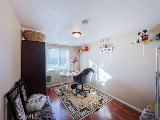 Detail Gallery Image 24 of 43 For 2117 Windflower Dr #108,  Rosamond,  CA 93560 - 5 Beds | 2 Baths