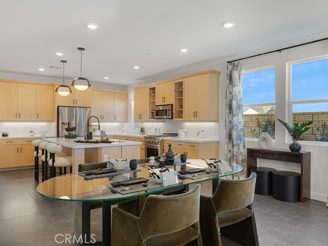 Detail Gallery Image 23 of 37 For 28904 Saddle Cir, Castaic,  CA 91384 - 3 Beds | 3 Baths