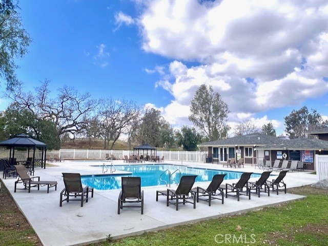 28512 Conejo View Drive, Agoura Hills CA: https://media.crmls.org/medias/cf75bed4-f9a6-4a0a-8c2d-1e468fd5b5eb.jpg