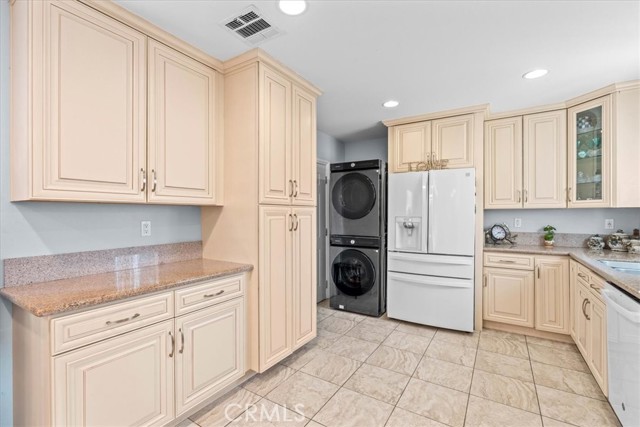 Detail Gallery Image 11 of 40 For 15951 Simonds St, Granada Hills,  CA 91344 - 7 Beds | 6 Baths