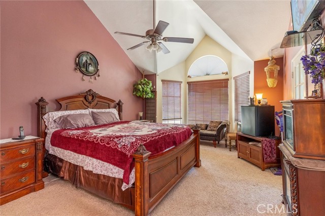 Detail Gallery Image 18 of 52 For 1290 3rd, Calimesa,  CA 92320 - 4 Beds | 2/1 Baths
