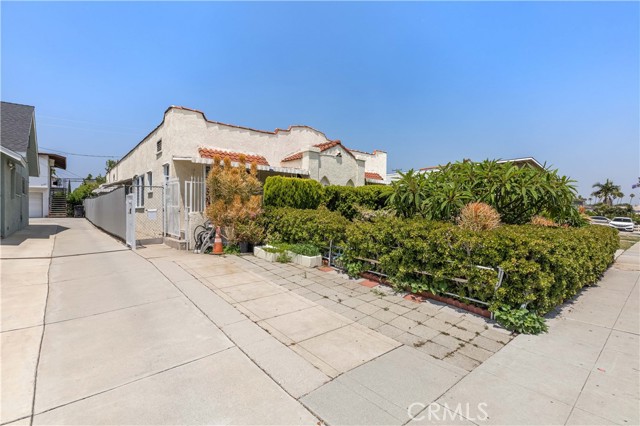 2729 W Main Street, Alhambra CA: https://media.crmls.org/medias/cf76ae6d-c000-4964-88fa-9df07851f065.jpg